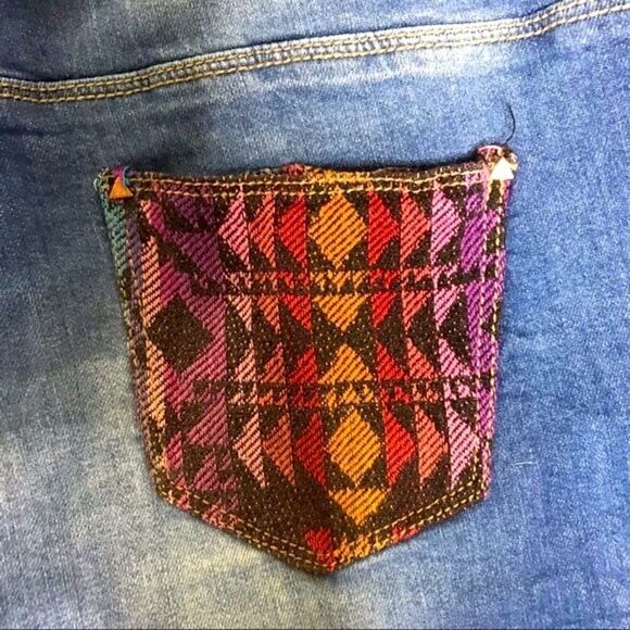 Amazingly Unique Forever 21 Shorts - Picture 11 of 11